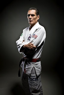 Rorion Gracie on X: @RELSONGRACIE, eu e Rolls Gracie! #graciejiujitsu # gracie #bjj #roriongracie #jiujitsu #behealthy  / X