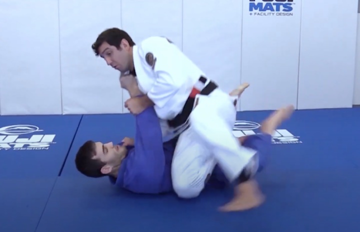 Surprise Bigger and Stronger Opponents with a Flying Knee Cut Pass by Lucas Lepri