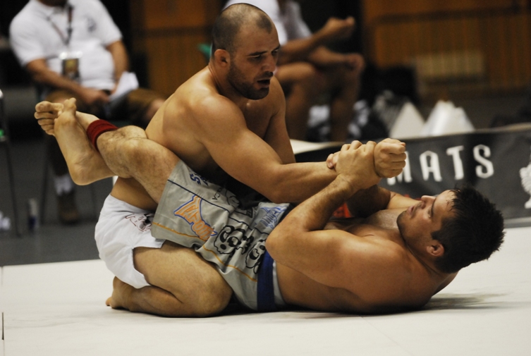 Gripping Strategies For No-Gi BJJ