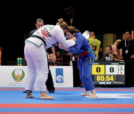  Maryanne competing with Gabi Garcia at the 2013 World Professional Jiu-Jitsu Championship.