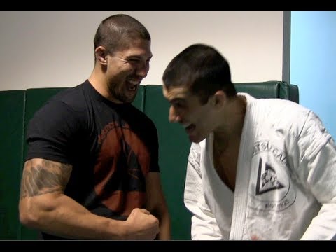 Rener Gracie: ‘Learning Jiu-Jitsu Online Is Even More Effective Than In The Academy’