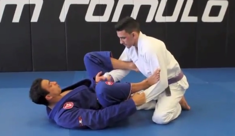 Romulo Barral Shows Set Ups For Triangles & Omoplatas From His Famous Spider Guard