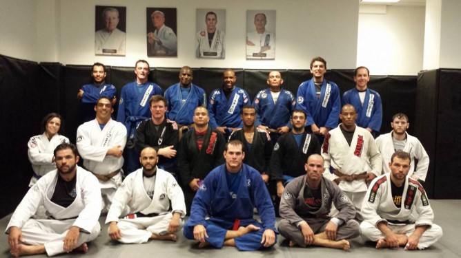 Leo, with grey Gi training at Roger Gracie HQ