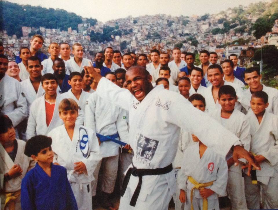 How To Organize a BJJ Trip To Brazil on a Budget