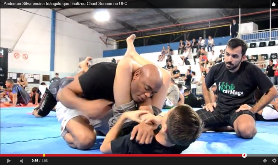 Watch: Anderson Silva Teaches The Triangle That He Tapped Sonnen with