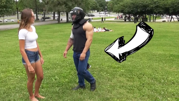 Social Experiment: How an Untrained Woman Would Defend Herself Against an Attacker