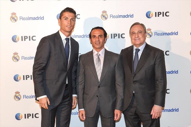 IPIC executive director Khadem al Qubaisi with Real Madrid's Ronaldo and Florentino Perez