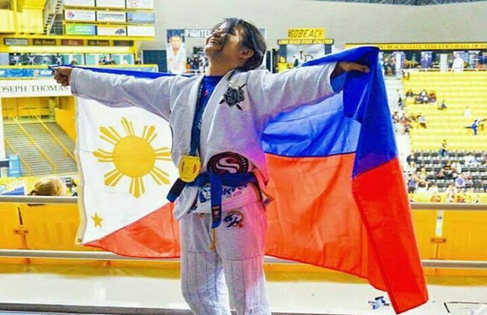 Filipina Crowdfunded her way to IBJJF Worlds & Wins Gold