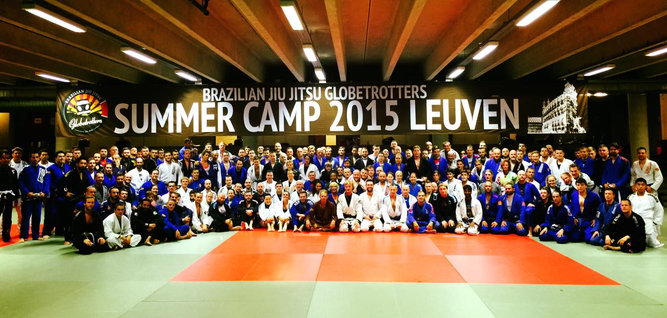 (Video) World’s largest BJJ open mat: 148 people simultaneous sparring
