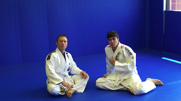 Watch: Things White Belts Do….