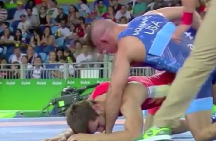 Olympic Wrestler BITES Opponent During Rio 2016