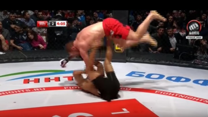 UFC Vet Wins with Incredible Helicopter Armbar in Russia