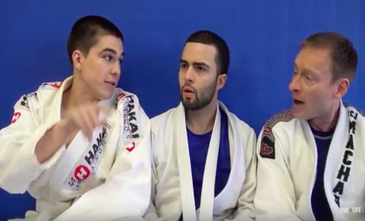 Should You Help Out A White Belt… If You’re A White Belt, Too?