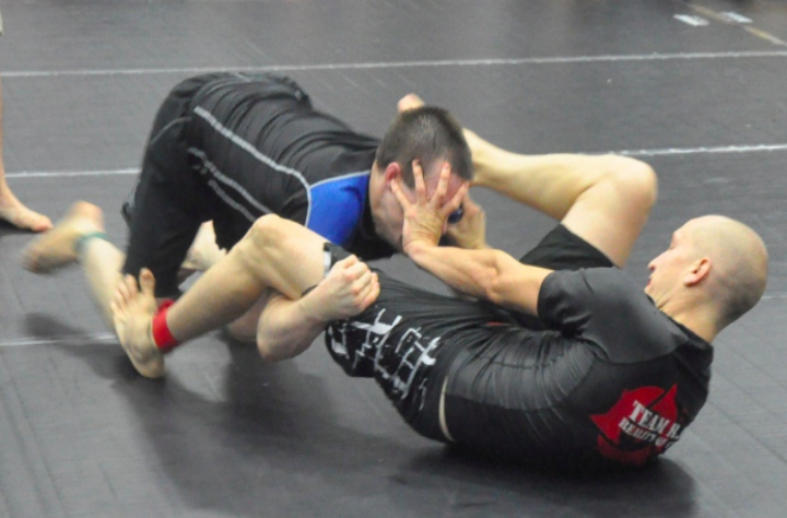 3 Ways To Use Your Head As A Fifth Limb When Grappling