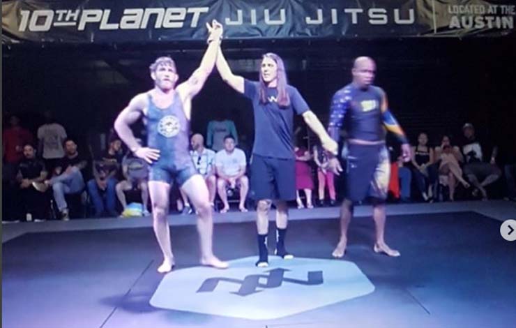 UFC’s Tom Lawlor Pays Tribute To Royce Gracie In Grappling Match