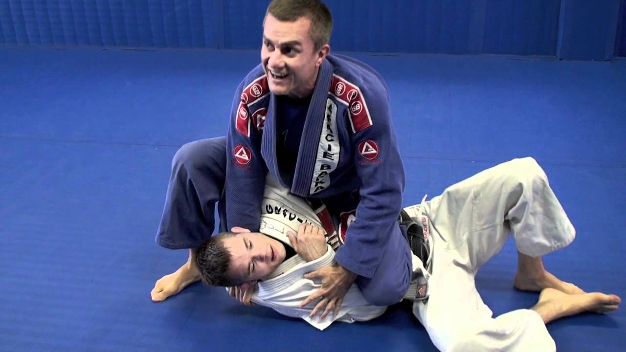 54 Perfectly Executed BJJ Techniques in 12 minutes- Draculino