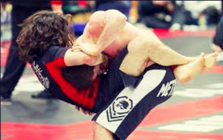 Why Your Guillotine Choke is Weak