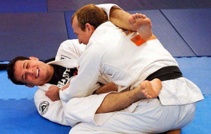 Roger Gracie On How He Avoided Surgery During His Entire Career