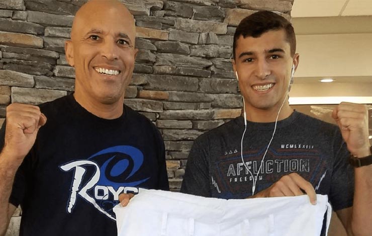 Royce Gracie’s Son Khonry Signs With Bellator