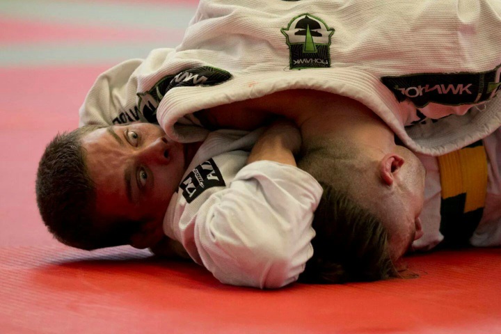 How to Breathe When You’re Trapped on the Bottom in BJJ & Getting Crushed