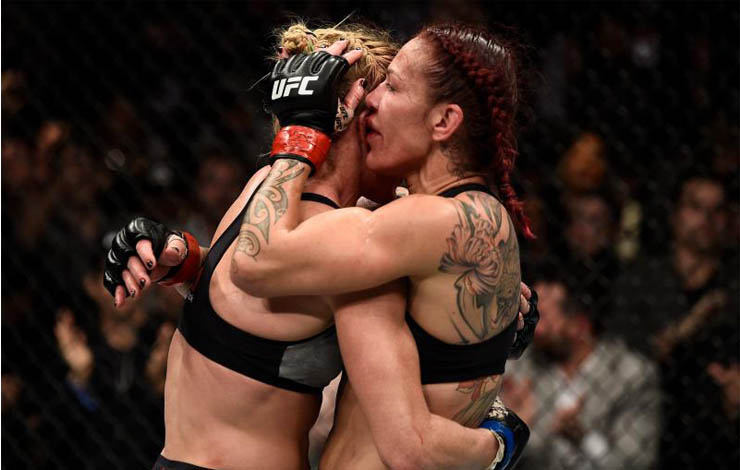 UFC Strips Credentials from Jackson Wink Photographer after Cris Cyborg Comments