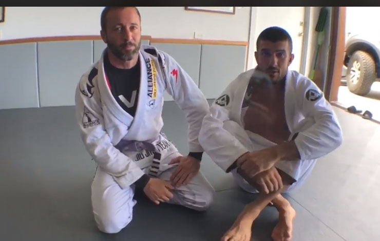 Long Time Purple Belt and Actor Alex O’Loughlin Shows One-Hand Guillotine