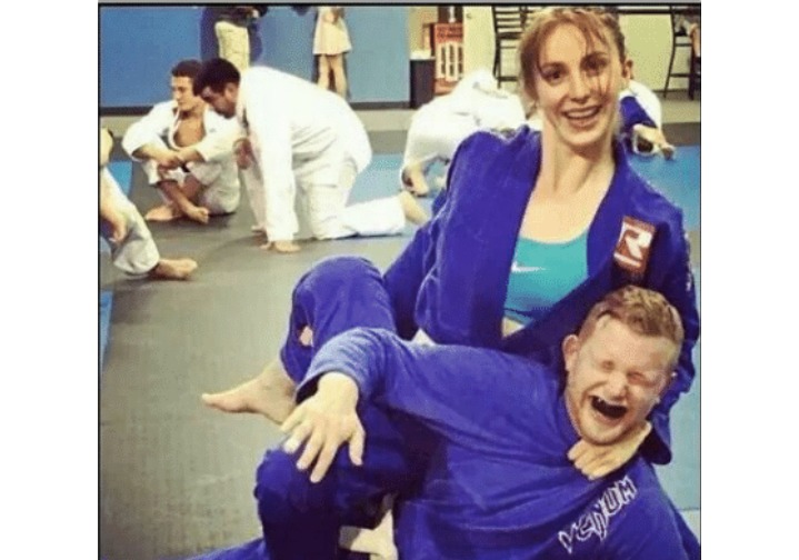 BJJ Girl On 3 Things NOT To Do When Rolling with Females