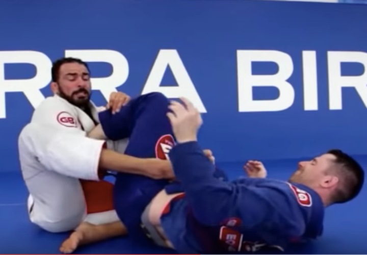 Braulio Estima’s Hidden Detail To Stop The Opponent Rolling Out of the Estima Lock