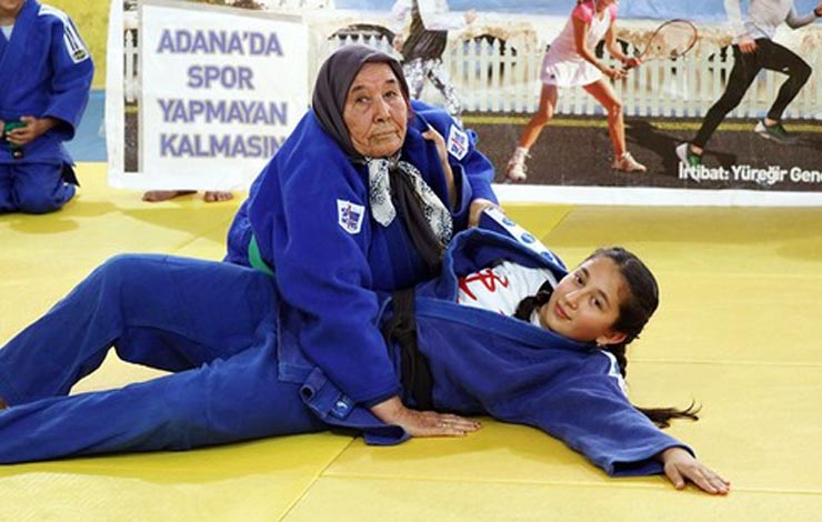 It’s Never Too Late: 80-year-old Turkish woman takes up judo