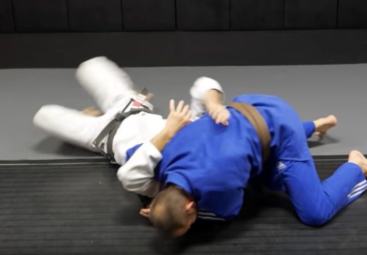 The Best Side Control Escape In BJJ: Spinning Out in Anticipation