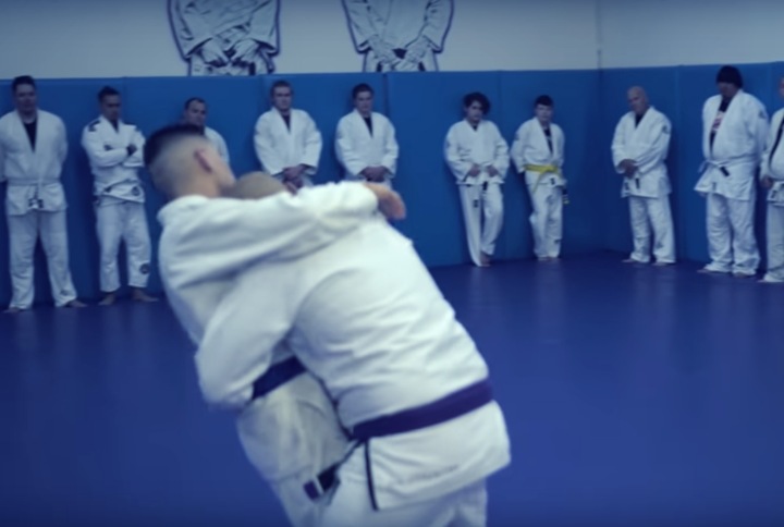 Gracie University Blue Belt Instructor Enrolls 350 Students at His Academy in Just 3 years
