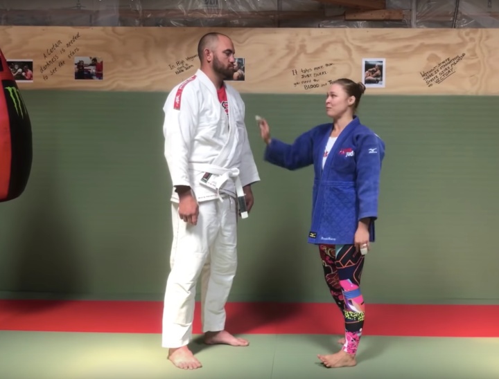 Ronda Rousey Teaches Her Favorite Grip in Judo