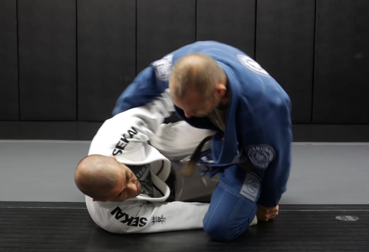 This Half-Guard Sweep is The Most Embarrassing Sweep in BJJ