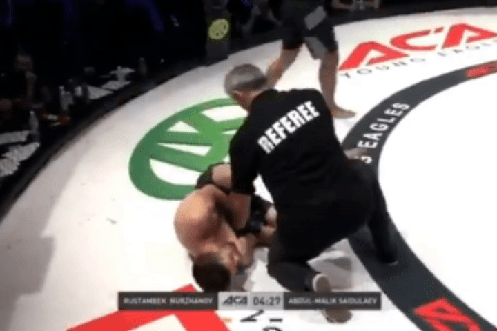 Graphic: MMA Fighter Suffers Brutal Arm Injury During Fight