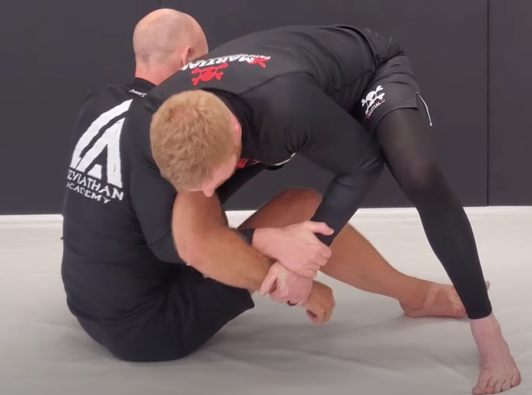 The Diving Kimura is a Much Safer Option Than the Rolling Kimura