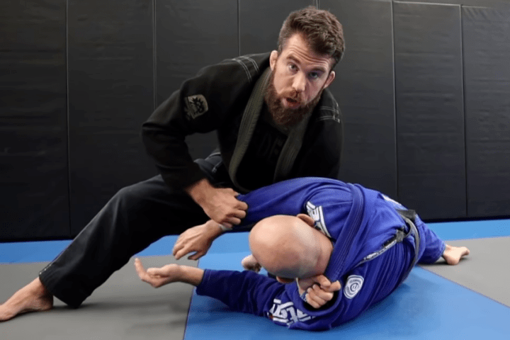 Smash & Submit Everyone With This Powerful Lapel Grip from Side Control