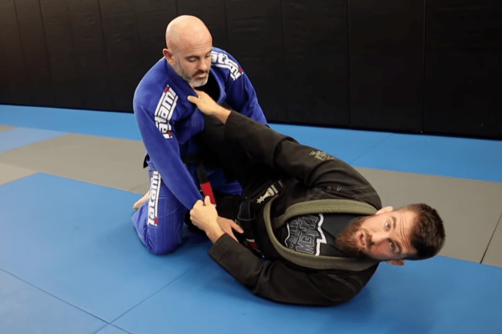 4 Closed Guard Sweeps Every BJJ White Belt Needs To Know