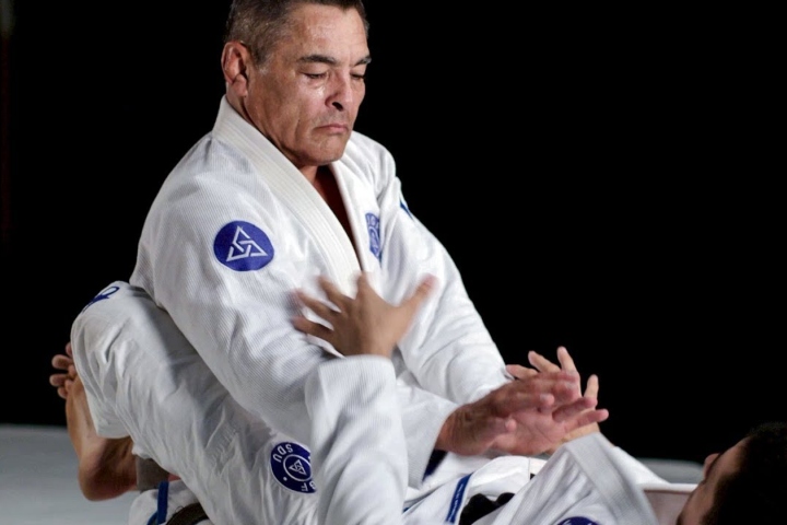 Rickson Gracie Explains How To Flow Roll: “Educate Your Reflexes”