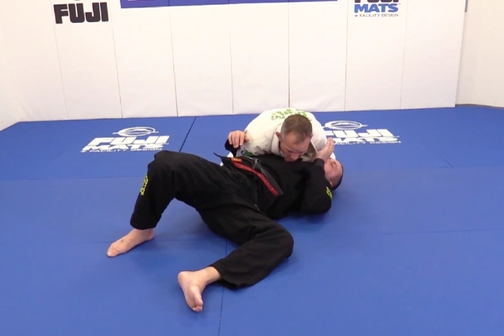 The Paper Cutter Choke Is Your New Favorite Choke from Side Control