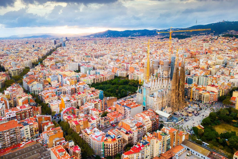 The 6 Best Neighborhoods in Barcelona