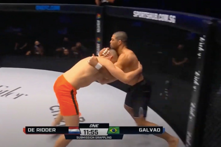 Andre Galvao Grapples Reinier de Ridder in ONE Championship