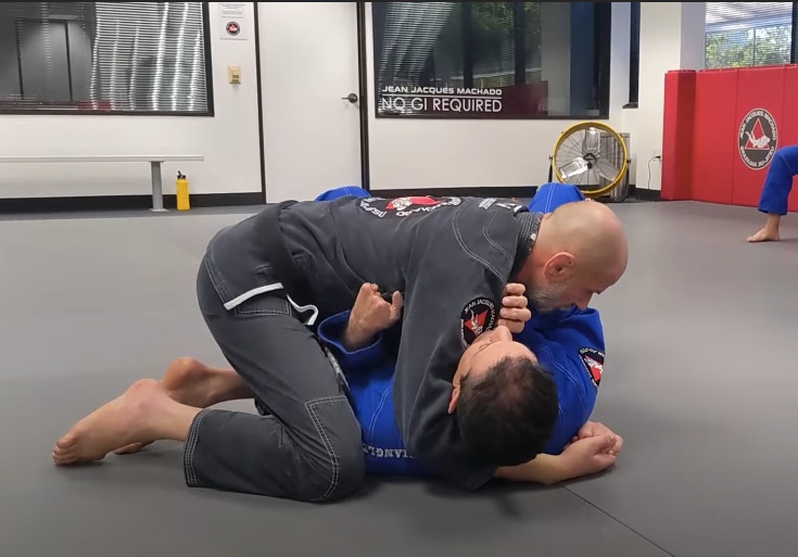 Jean Jacques Machado Shows The 1% Missing Detail that Ruins 99% of Side Control Escapes