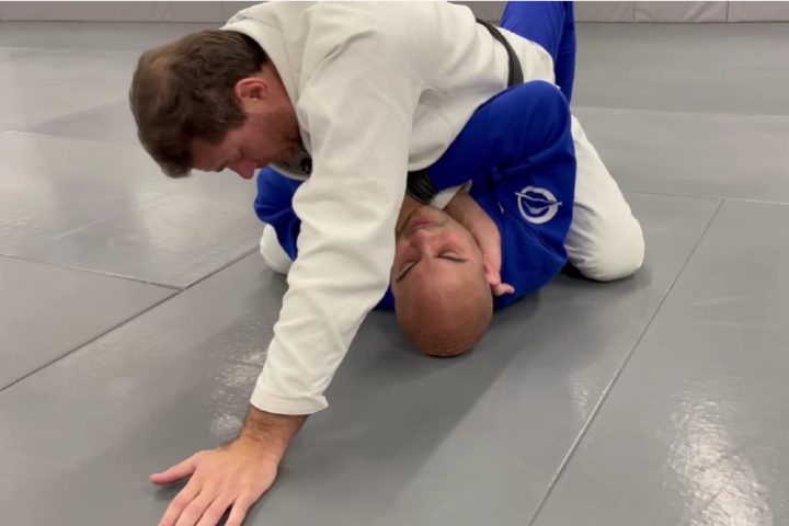 Roger Gracie Shows How To Do A Perfect Cross Choke from Mount