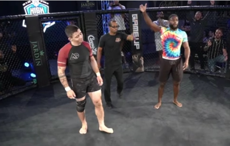 UFC Champ Aljamain Sterling Gets Controversial Win at Grappling Event