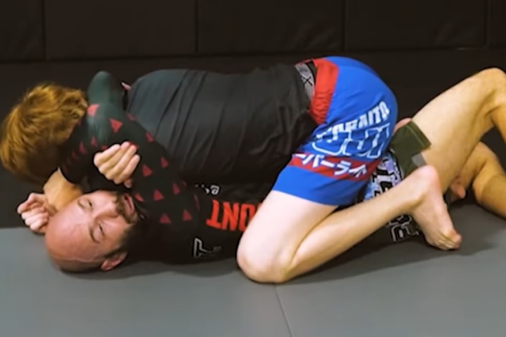 Arm Triangle From Lockdown? Yes, It’s Possible – Here’s How To Do It