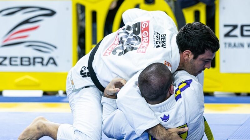 How To Perform A Crossface In BJJ