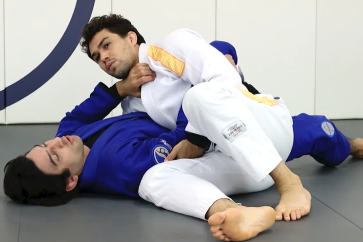 Lucas Lepri’s Side Control Escape Against Opponent Who Switches Hips