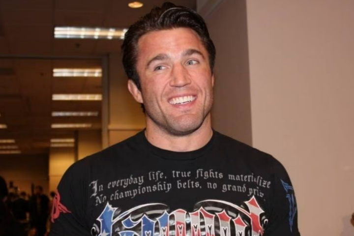 Chael Sonnen Shares Crafty Pick-Up Line He Used To Get His Wife’s Number
