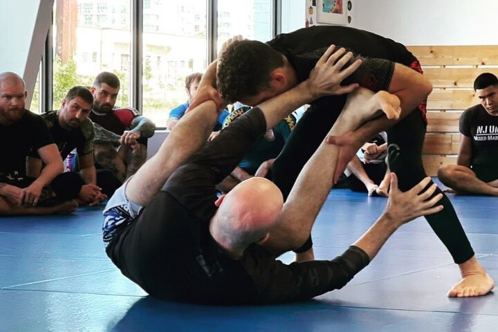 Here Is How To Do The Perfect Guard Retention In Brazilian Jiu-Jitsu