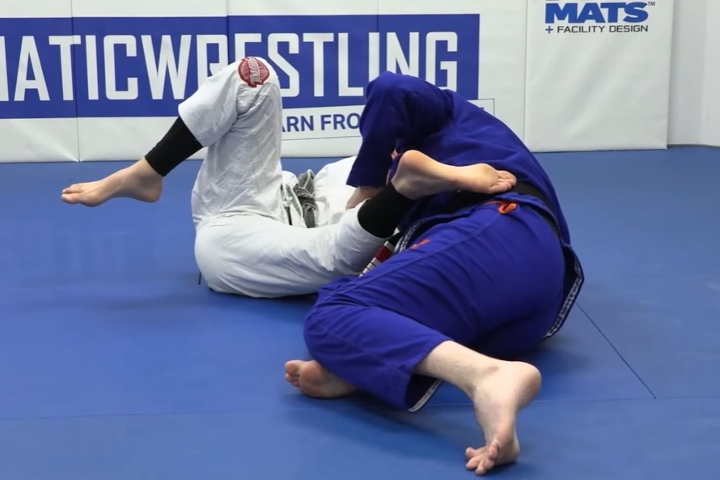 John Danaher Reveals Important Guard Passing Concept: Switching To An Inside Leg Pant Grip